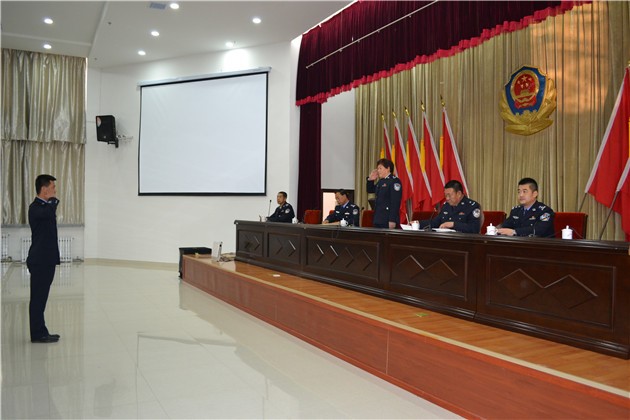 窦丽萍副政委参加2014级学员招警考试动员大会