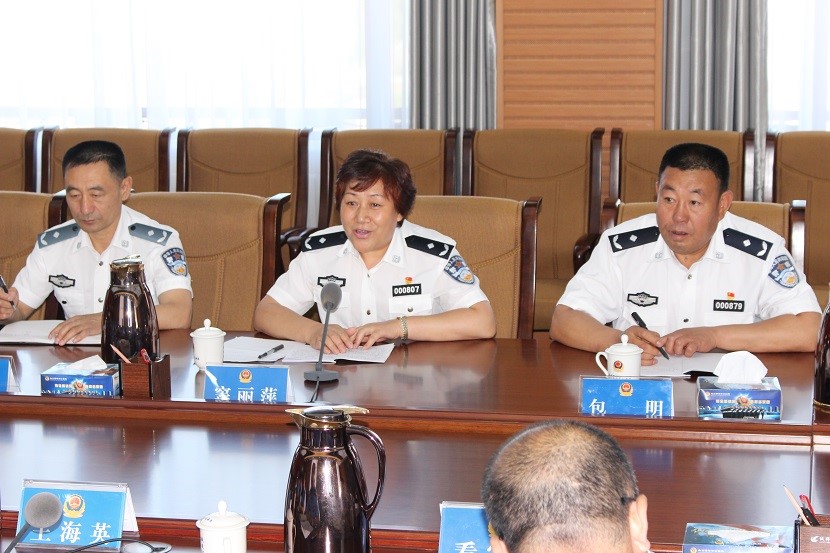 窦丽萍副政委带领内蒙古警察职业学院“大调研、大排查”第二工作组赴乌兰察布市公安局调研
