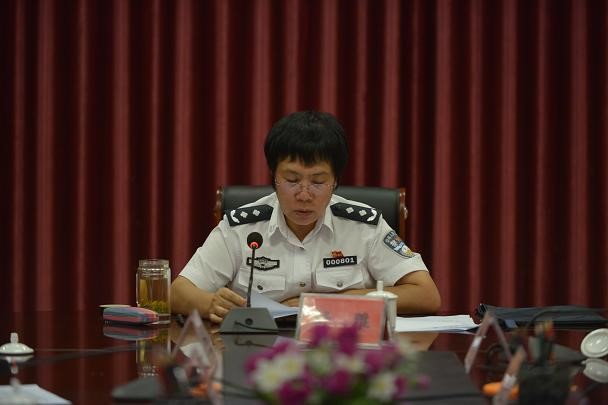 内蒙古警察职业学院传达学习厅党委扩大会议精神
