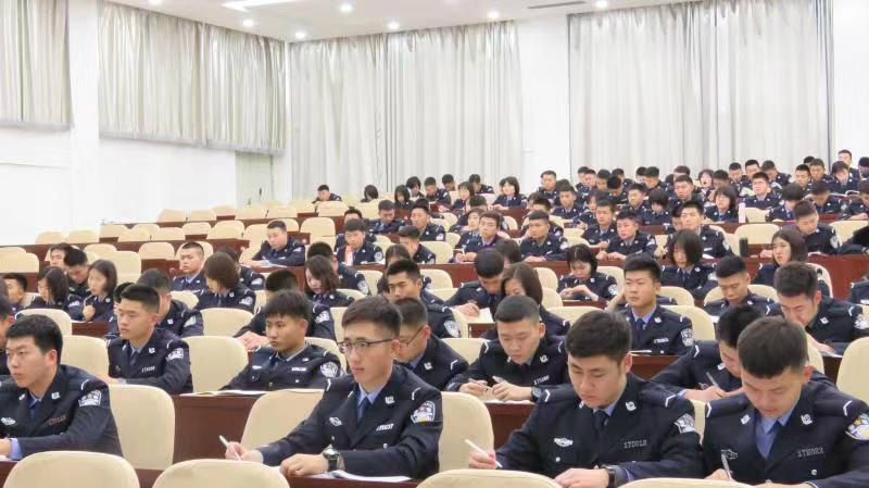 学院党委举办2019年度积极分子、发展对象、预备党员培训班