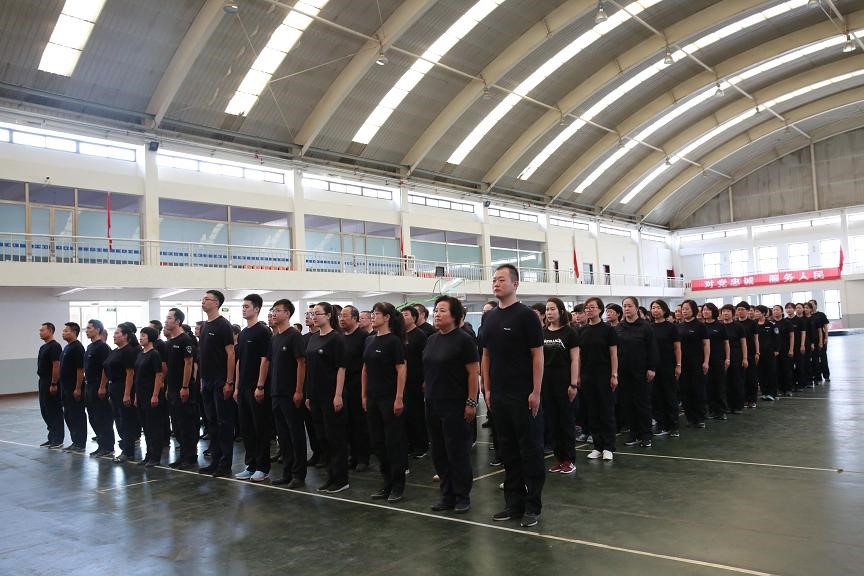 内蒙古警察职业学院集中开展全体民警队列训练