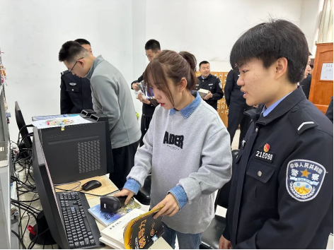 读书，不止在读书日丨警院师生掀起读书热潮