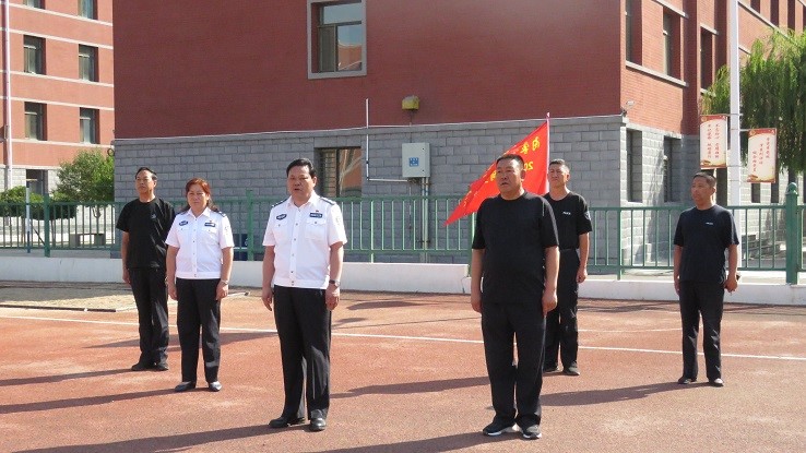 苏和生政委视察警务化演练并慰问教官和学生