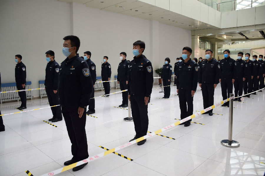 内蒙古警察职业学院顺利完成第二轮全员核酸检测工作