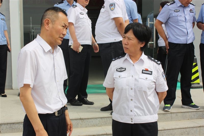 舒雅院长赴赛罕公安分局培训基地慰问实习学生