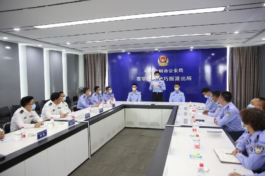 学院领导检查指导2019级学生岗位实习工作