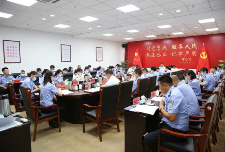 学院召开“升本”工作推进会