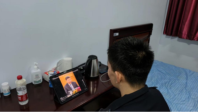 学习二十大 青春心向党｜内蒙古警察职业学院组织学生学习党的二十大精神