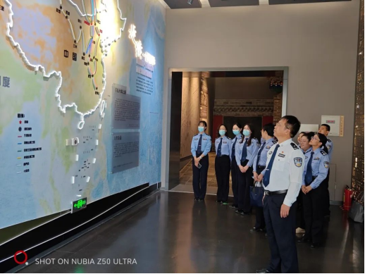 主题教育进行时｜深入宣传贯彻党的民族政策理论，铸牢中华民族共同体意识——侦查系、治安系党支部携手开展主题党日活动